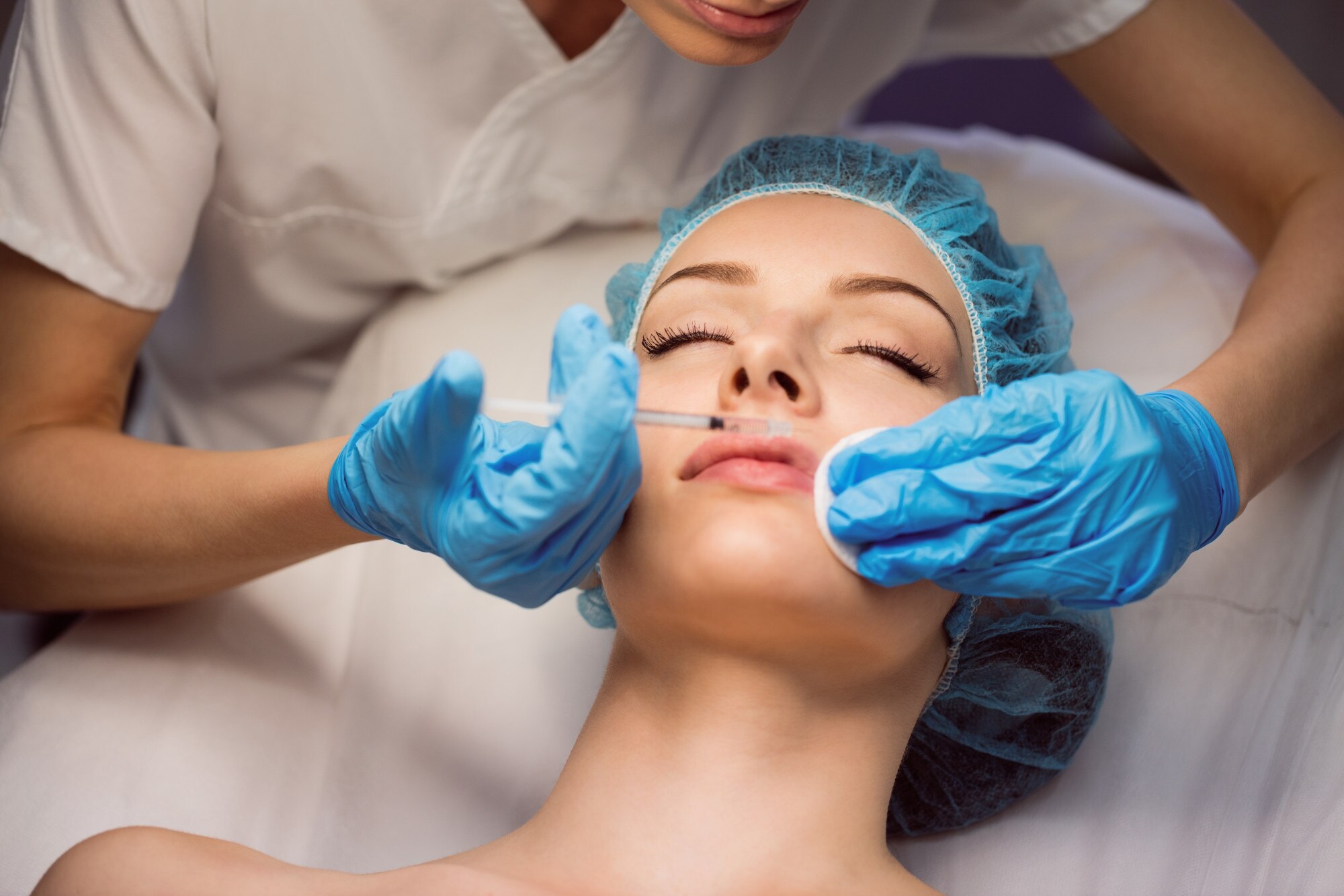 Infrared saunas help accelerate healing post cosmetic procedure.