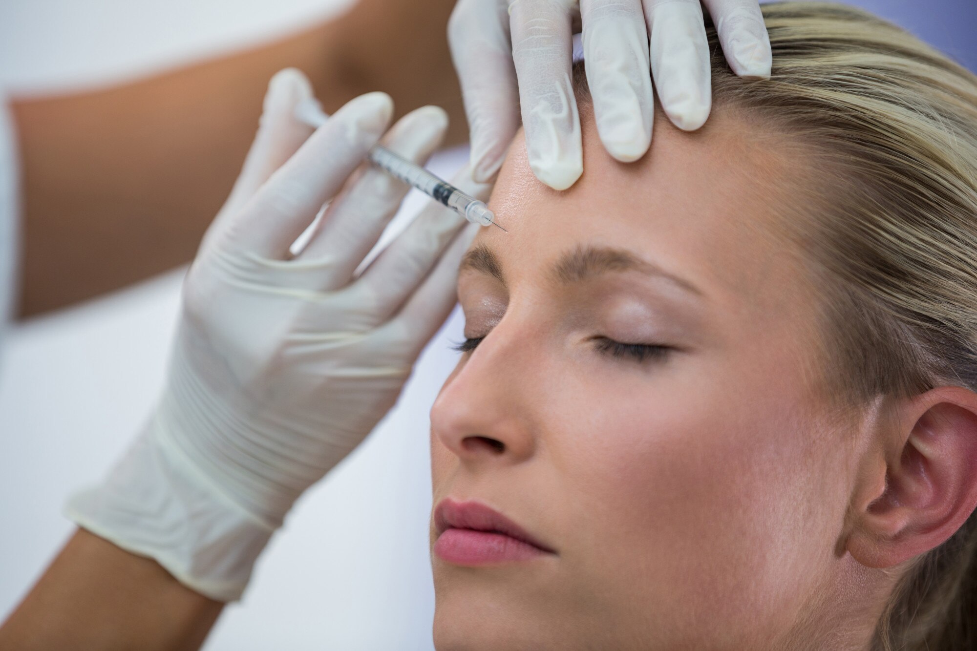 The natural benefits of infrared sauna sessions can boost skin appearance